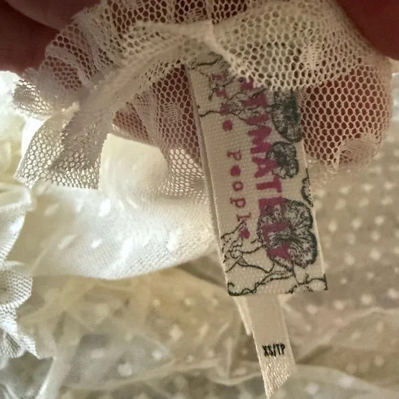 Free People Sleeveless Lace Ruffle Top - Picture 11 of 13